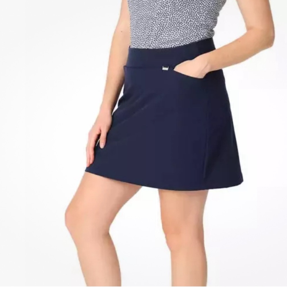 NWT Greg Norman Navy Skort
